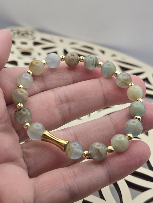 Bracelet Calcite bleue sur gangue 0,8 cm
