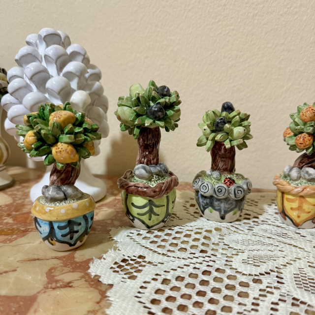 Bomboniere alberelli in ceramica su richiesta