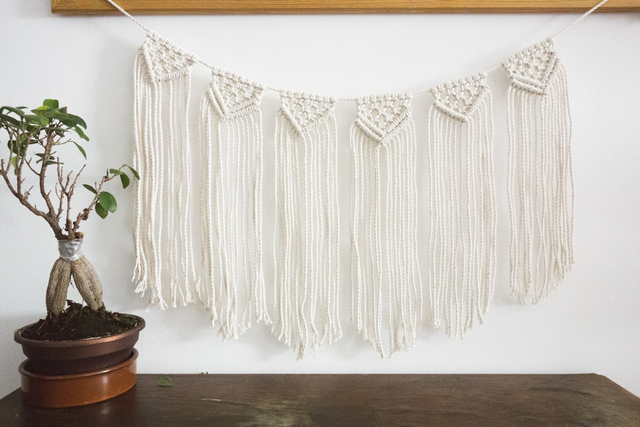 𝐺ℎ𝑖𝑟𝑙𝑎𝑛𝑑𝑎 𝑑𝑒𝑐𝑜𝑟𝑎𝑡𝑖𝑣𝑎