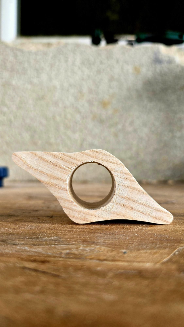 Bague de lecture ergonomique en bois massif – Confort et artisanat