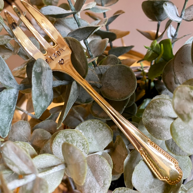 Fourchette Enfant dorée ou argentée