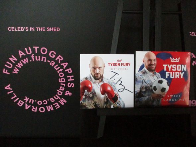 Tyson Fury - 'Sweet Caroline' Single + Authentic Autographed Single Insert Card (19)