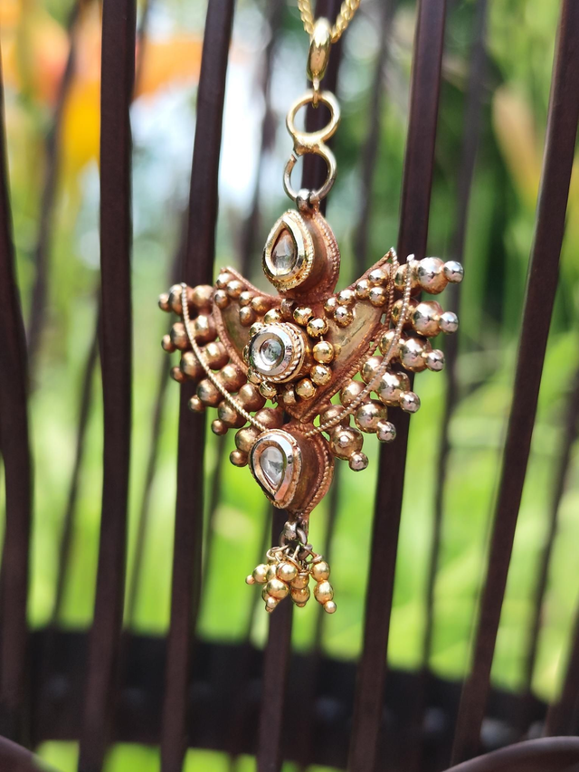 Collier 'Fly' 