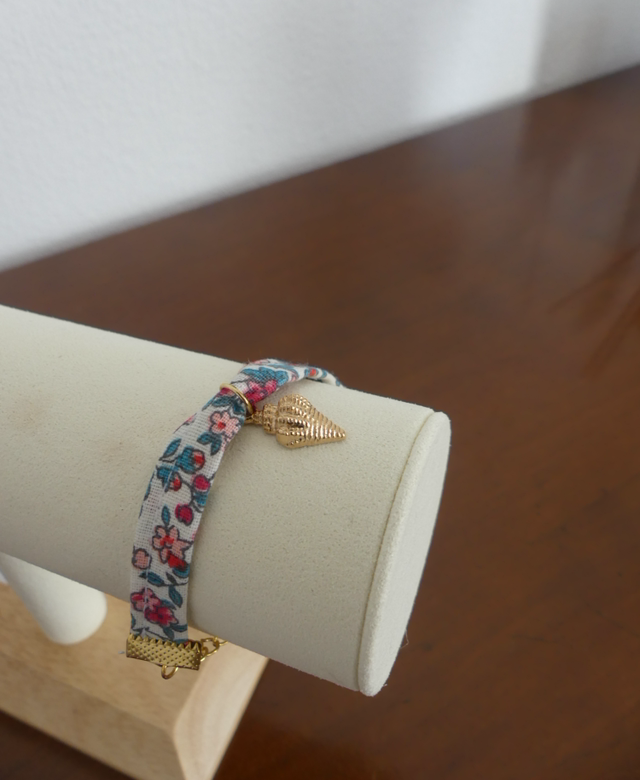 Bracelet liberty et coquillage 