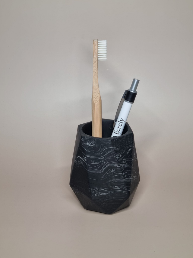 Contenant géométrique : Noir marbré