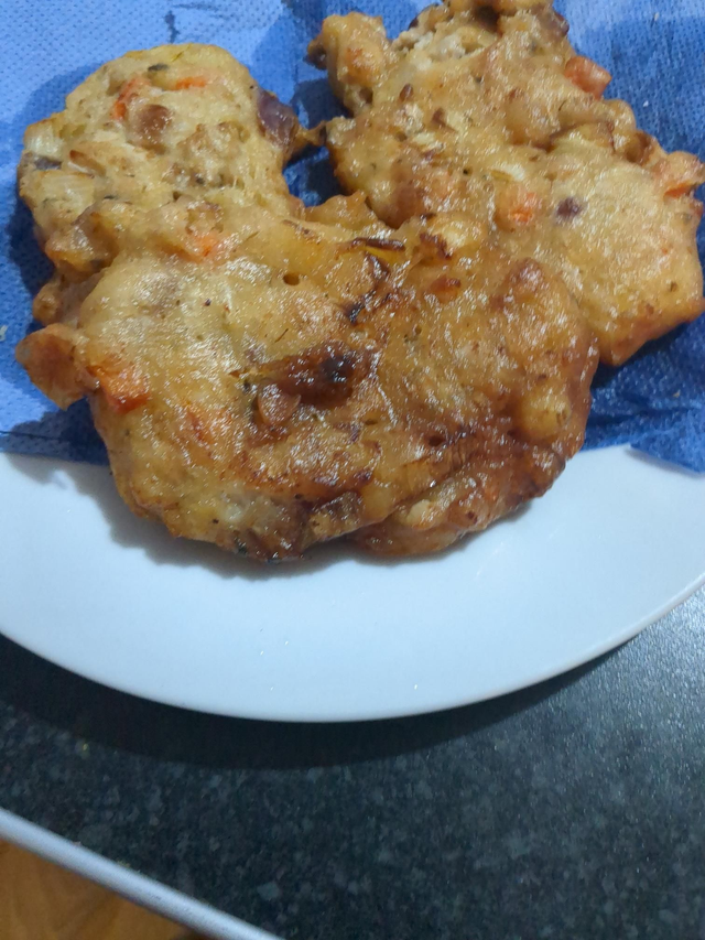 Turkey cloud fritters 