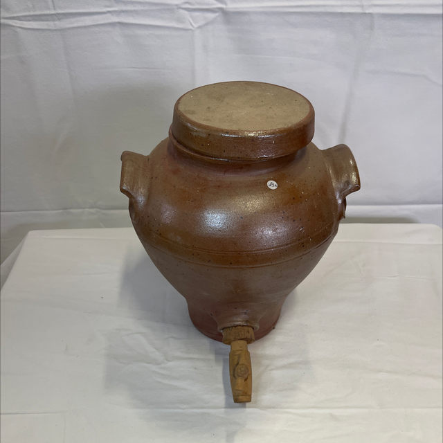 Vinaigrier en terre cuite 