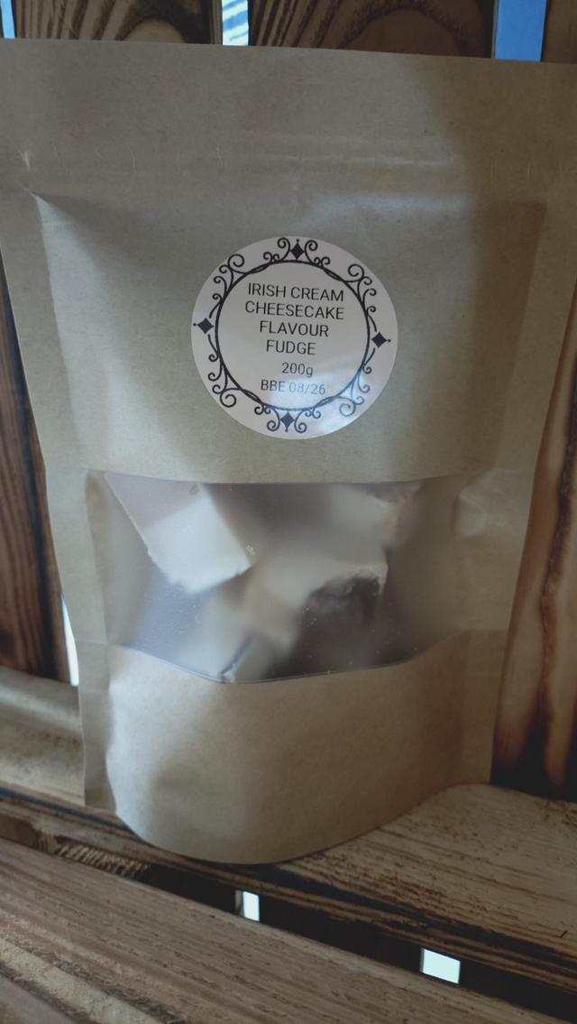 Irish Cream Cheesecake Flavour Fudge 