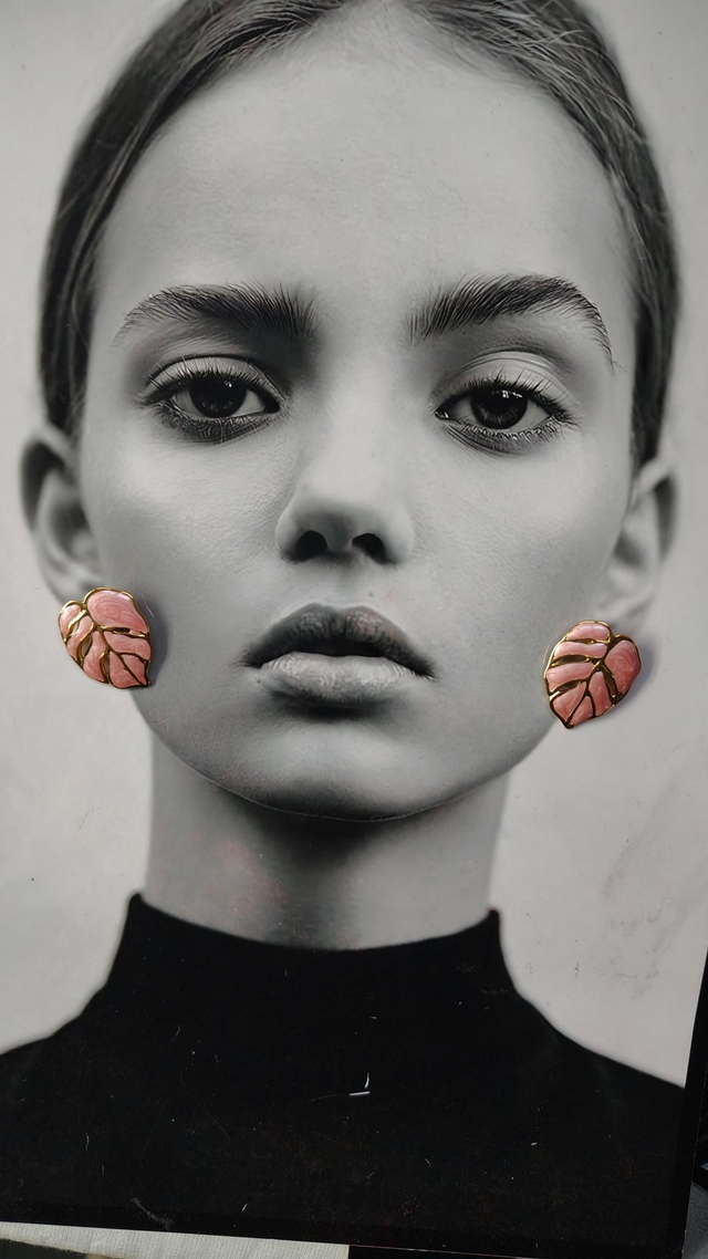 Orecchini foglia a bottone