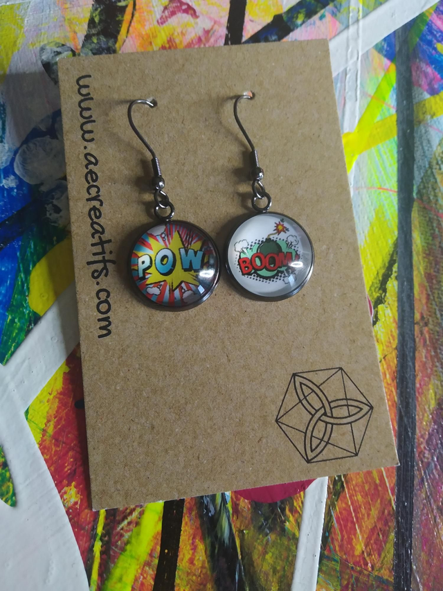 Boucles d&#039;oreilles cabochons BD 