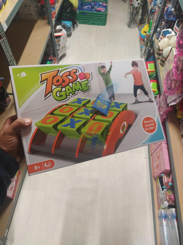 TOSS GAME