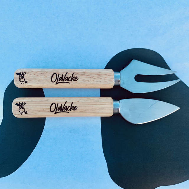 Service à fromage (couteau, fourchette) OLaVache "c'est Vachoument Bon!" ou personnalisé