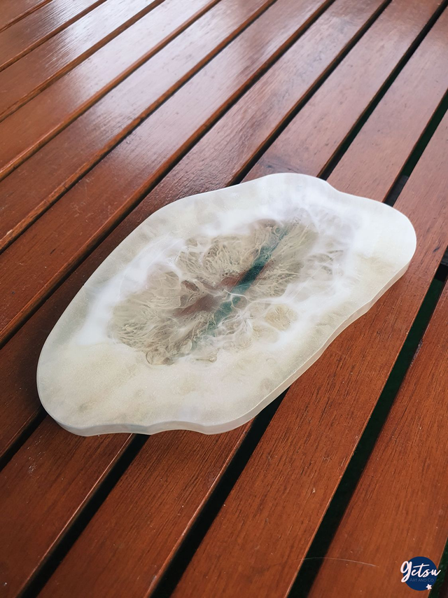 Sous-verre en résine inspiration tranche d&#039;agate, blanc et long