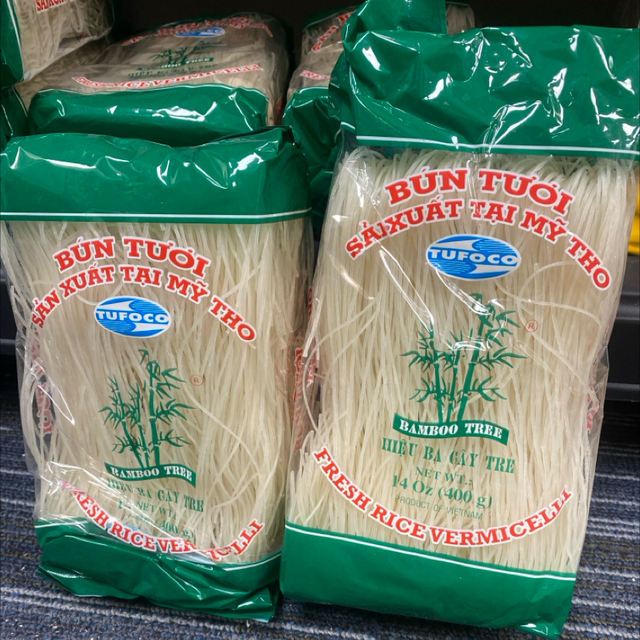 Bamboo Tree Rice Vermicelli  เส้นขนมจีนตราต้นไผ่