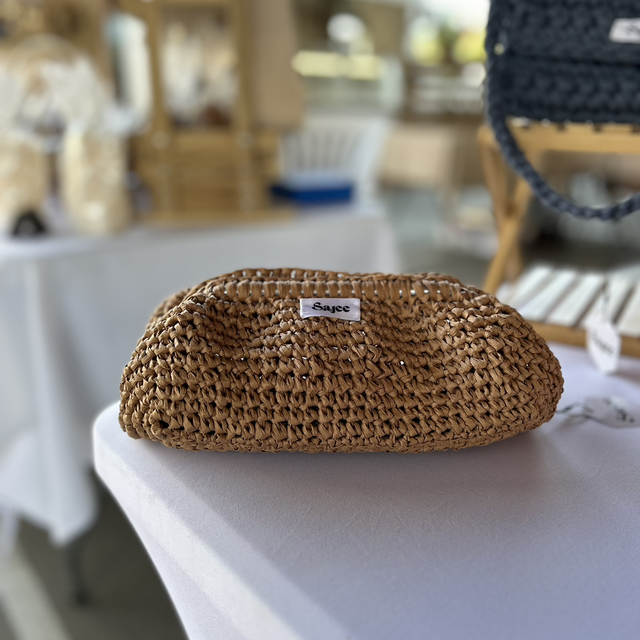 Pochette raphia 