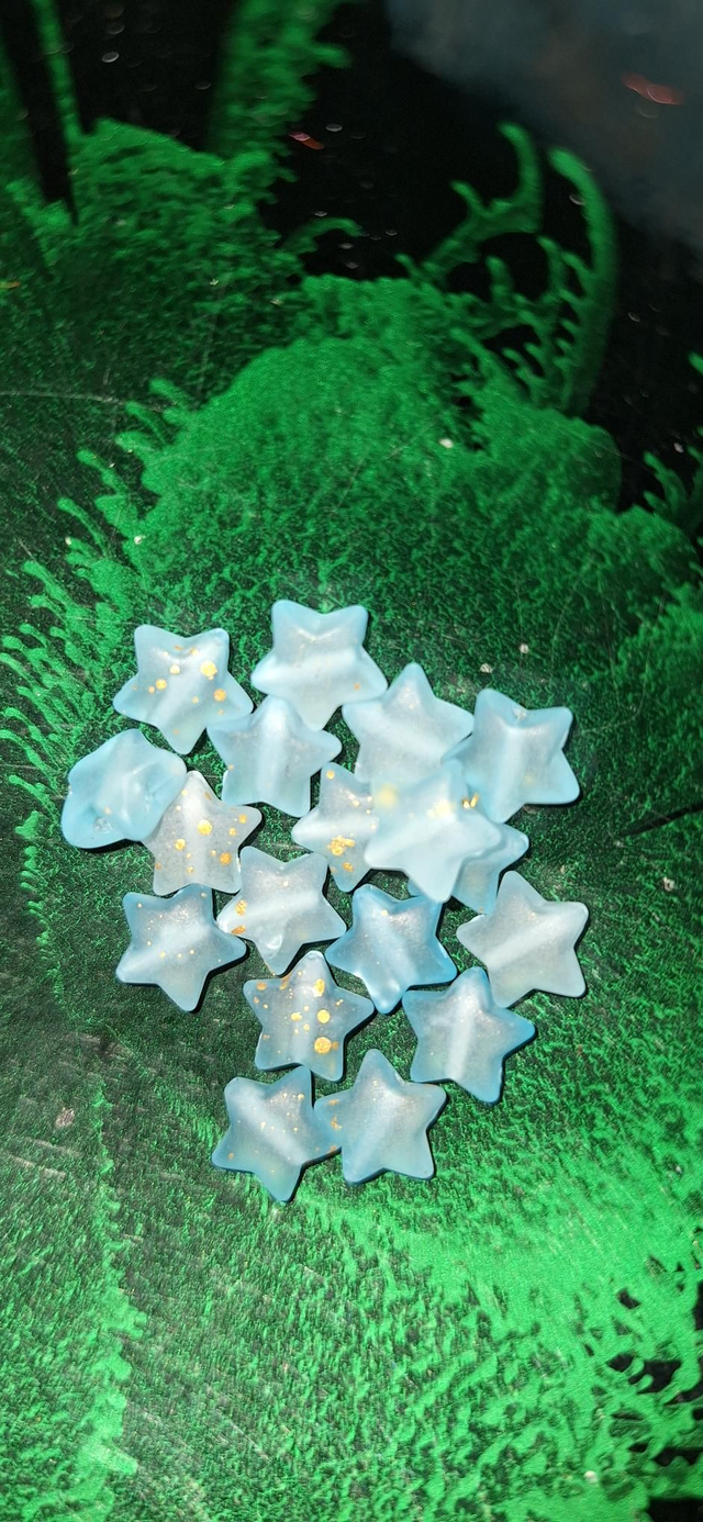 Acrylic stars blue