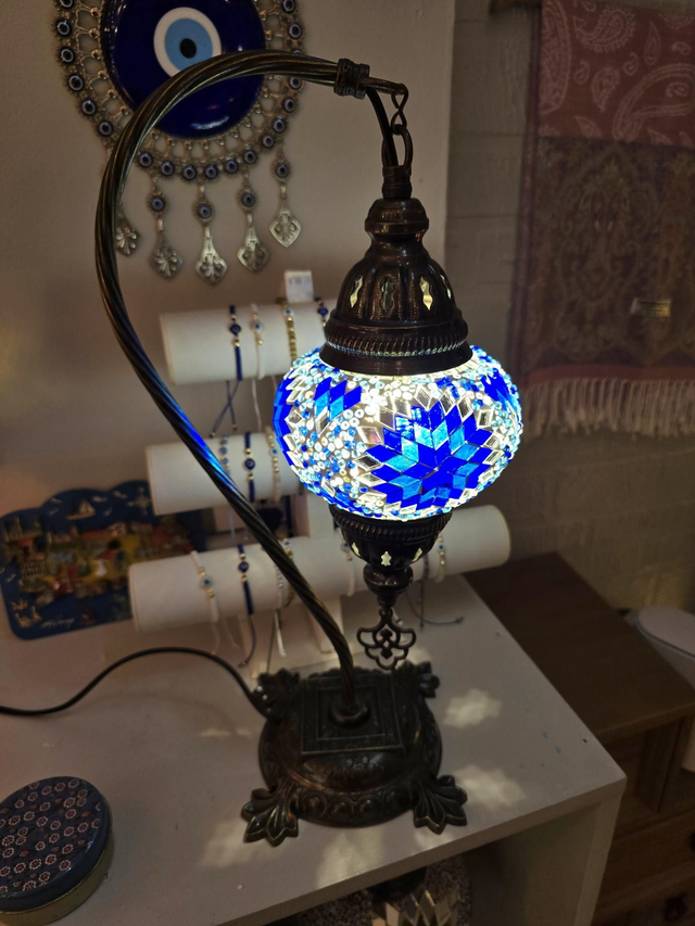 Medium Mosaic Swanneck Table Lamp