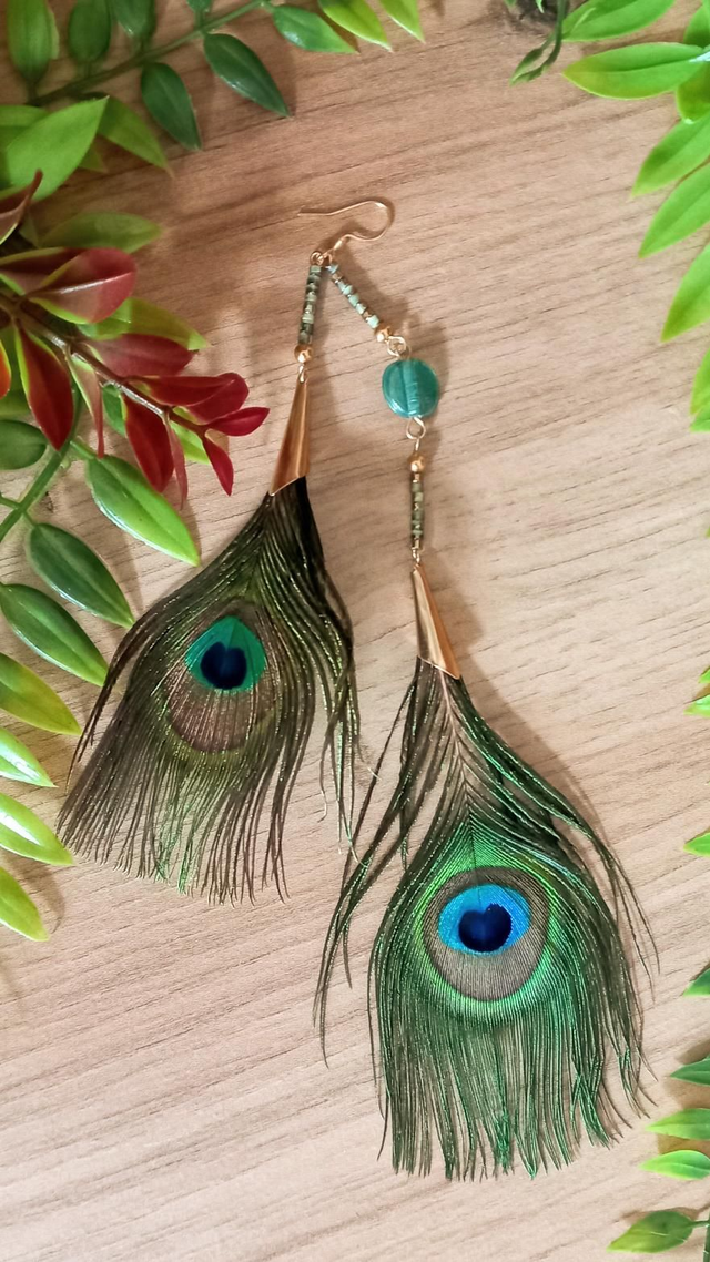Boucles d'oreilles uniques en plumes