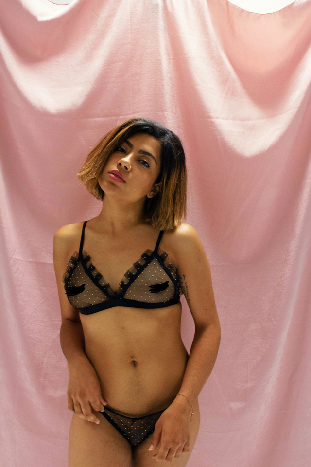 Gloria Bralette in Black