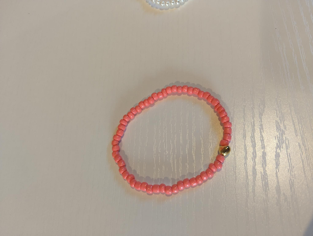 Handmade Beaded  bracelet - pinks