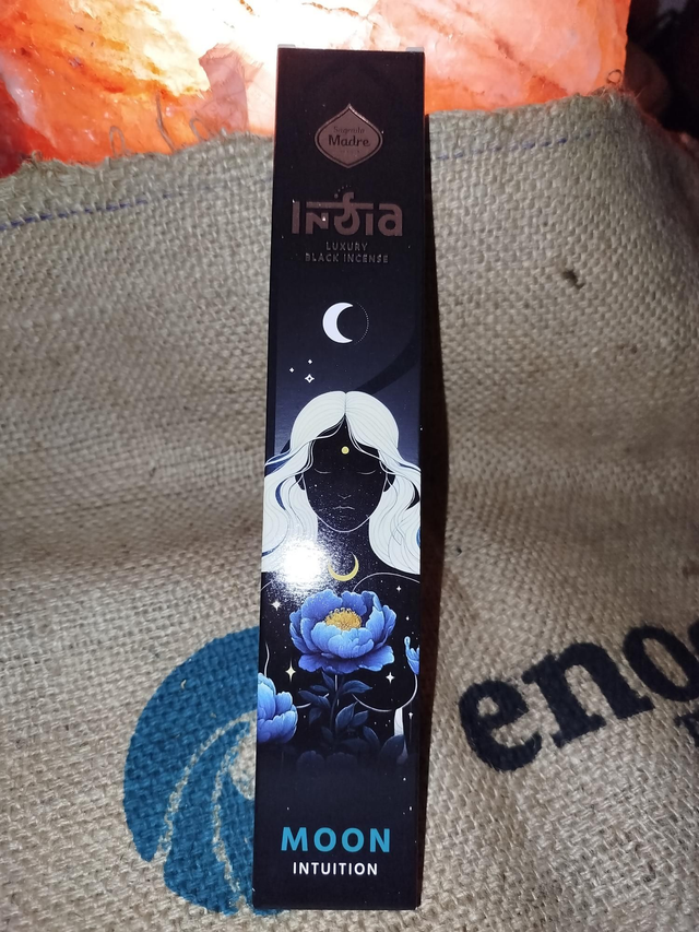 Encens Moon