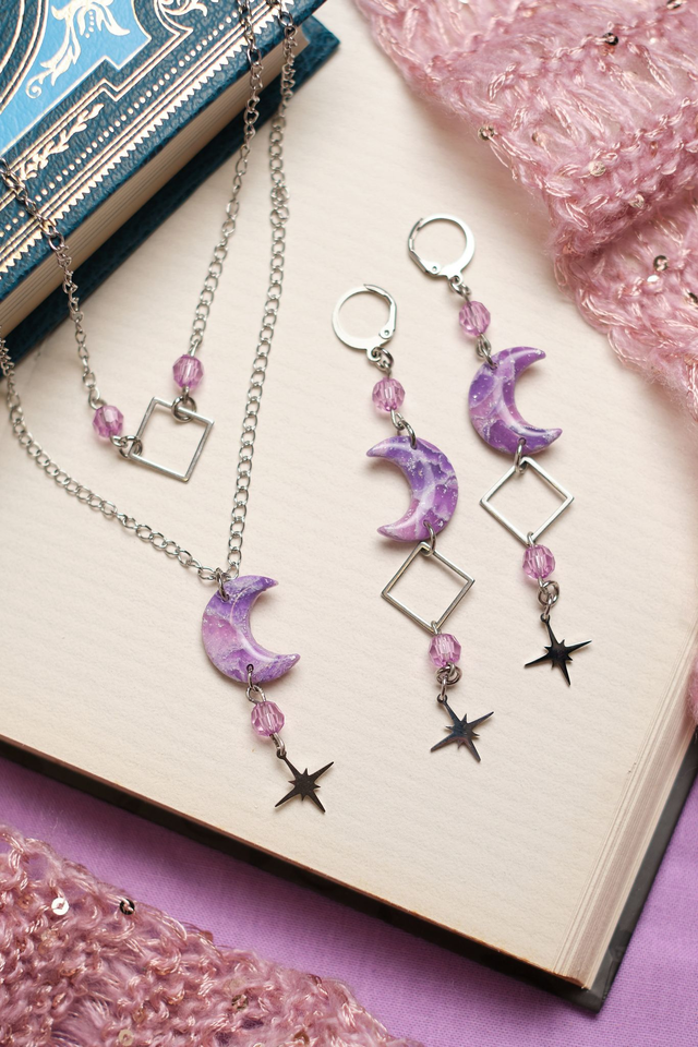 Set de lunas malvas