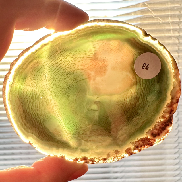 Dyed green agate slice