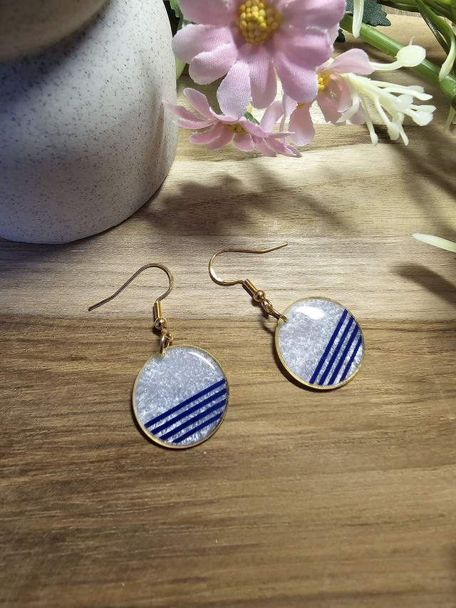 Boucles d'oreilles 20mm OR -"Un Cœur à la Mer" — L'élégance au rythme des vagues-rayer bleu
