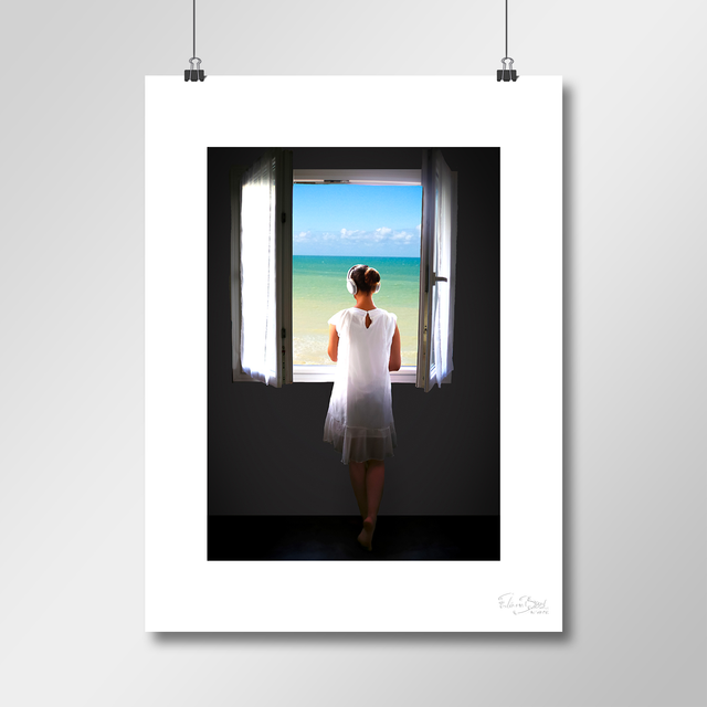 Série spéciale « La fille à la fenêtre »