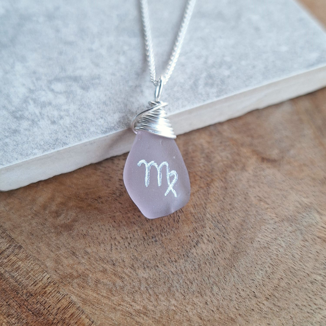 Pendentif Signe Astrologique Vierge – Création artisanale Côte d’Azur