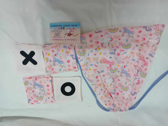 jeu du tic tac toe ou morpion licorne 