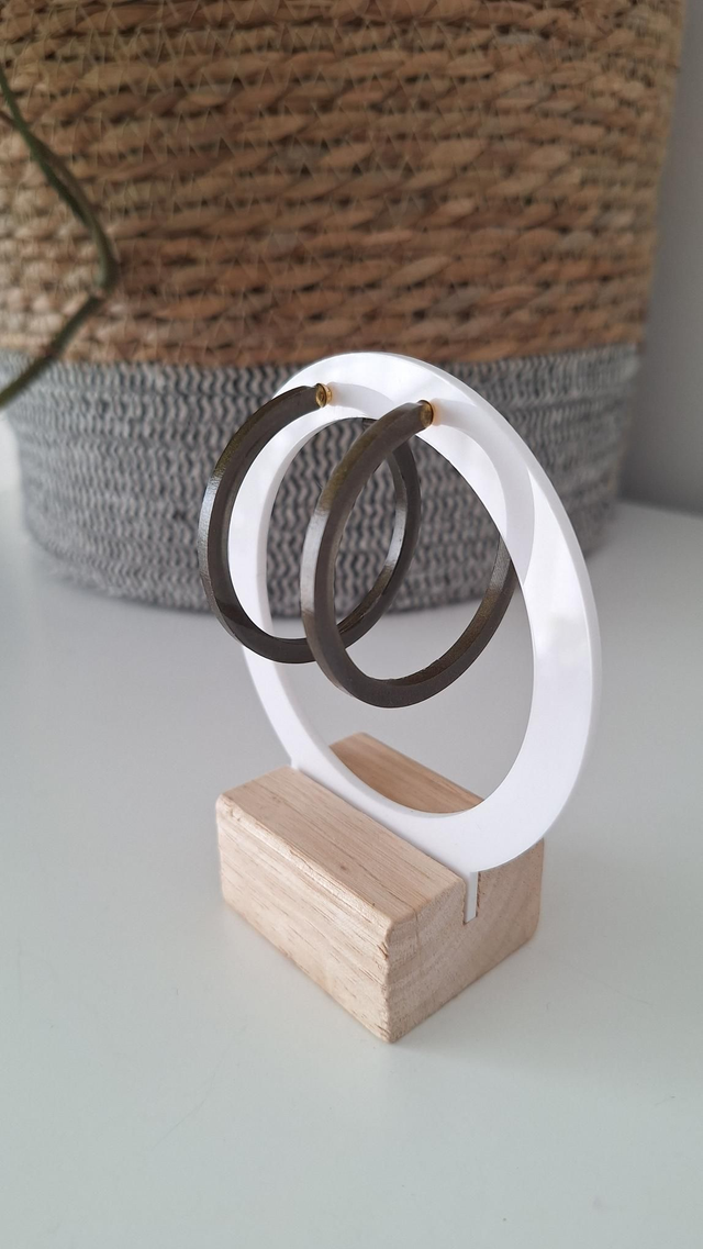 Créoles rondes marrons