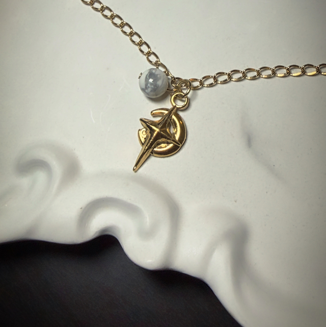 Bracelet classique étoile lunaire et pierre d’howlite