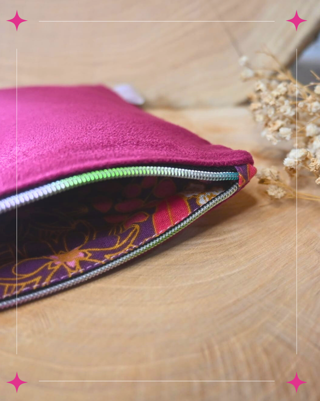 💖Trousse plate “Made with Love” – Chic, douce & symbolique💖