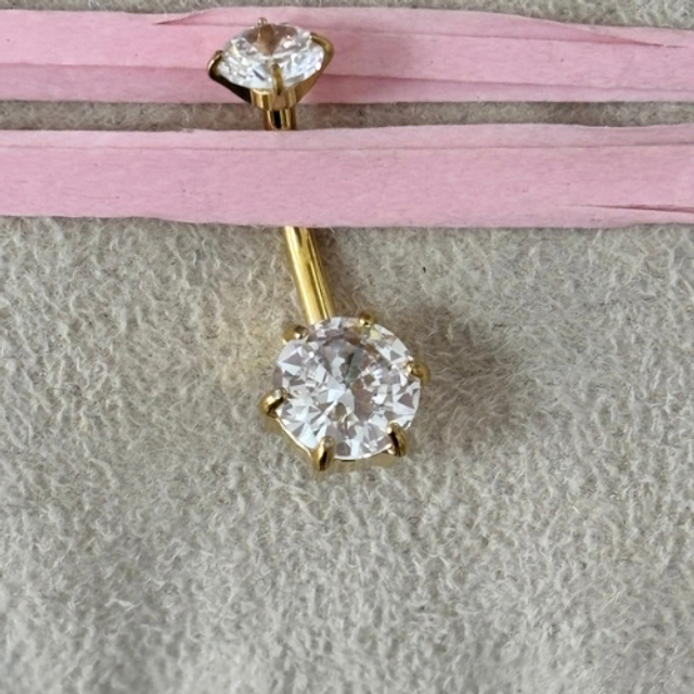 Piercing nombril Zoé