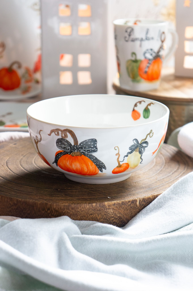Bol en porcelaine peint à la main,  collection "Citrouilles d’Automne"