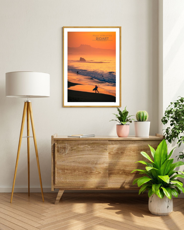 Coucher de soleil à la plage d’Ilbarritz – Bidart – Surfeur & océan doré – Pays Basque