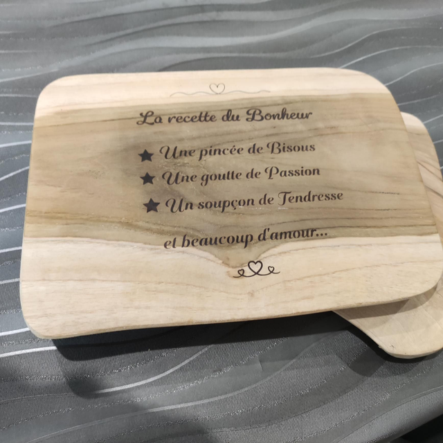 Sous plat ou plaque décorative bois brûlé La recette du Bonheur