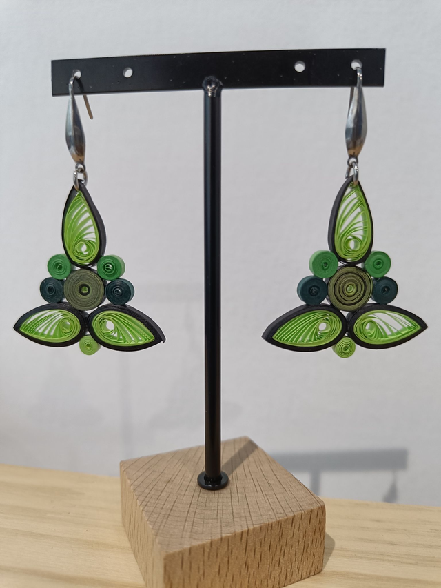 Boucles d&#039;oreilles &quot;Tiiga&quot; vert