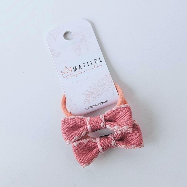 Colet Lazo Par Borde Rosa