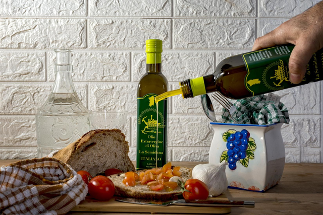 Olio Extravergine Eccellenza Shardano  Semidana 0,500 lt