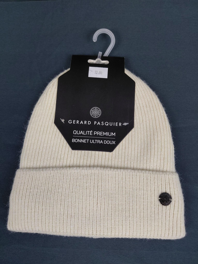 Bonnet Gérard pasquier couleur blanc 