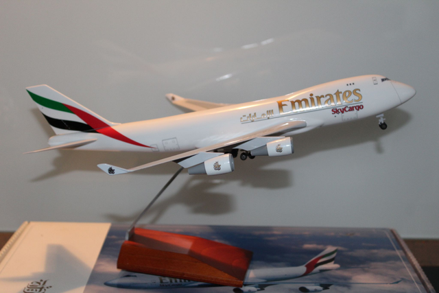 Emirates SkyCargo B747-400F, 1:200