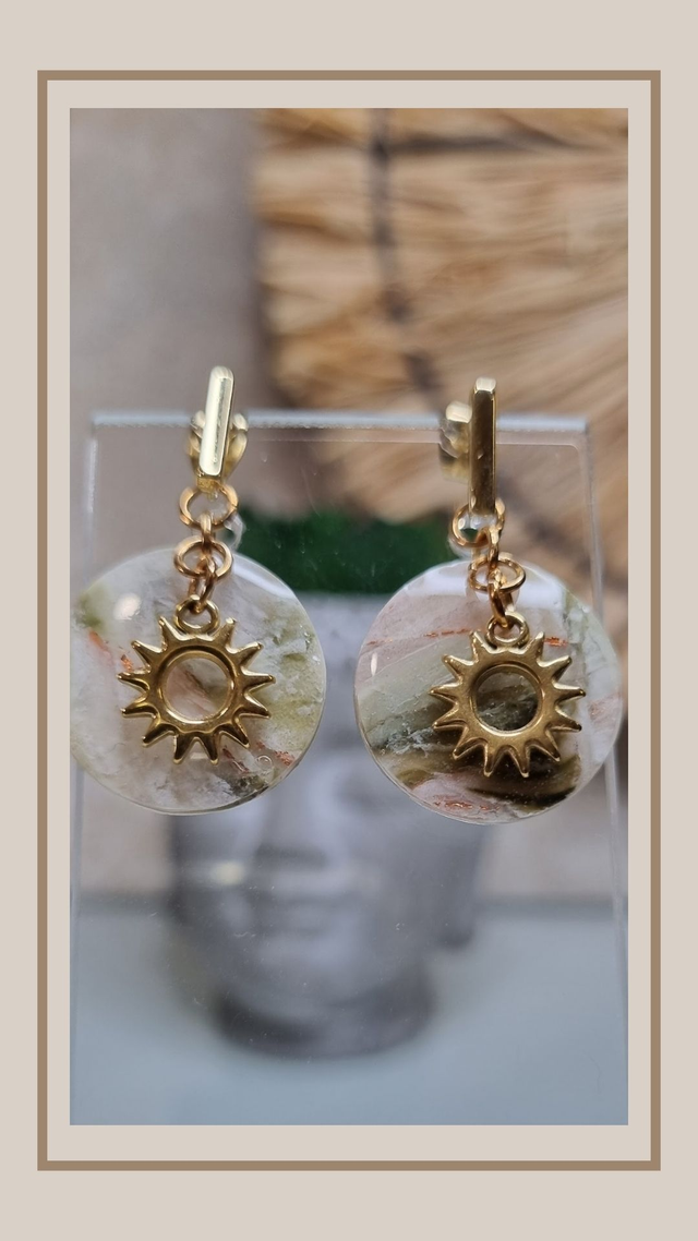 Boucles d&#039;oreilles fausse pierre naturelle étoile 