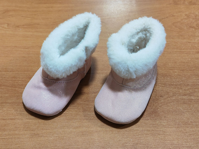 Bottes rose fourrée en 20