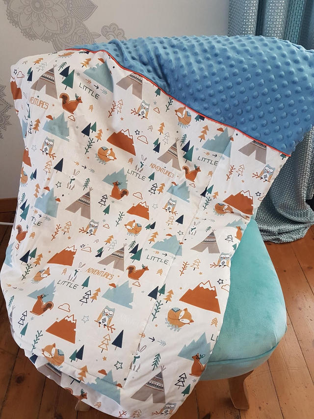 Couverture bébé "animaux de la montagne tipi indien"