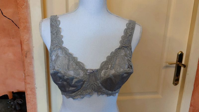 Soutien gorge 95D  CONFIDANCE LINGERIE