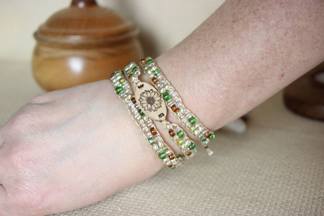 Bracelet bois et perles verres