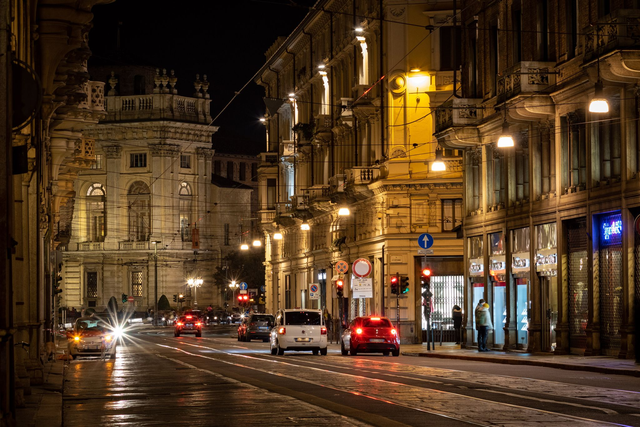 Torino by night