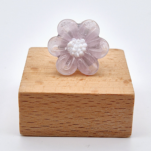 Pin's Marguerite rose